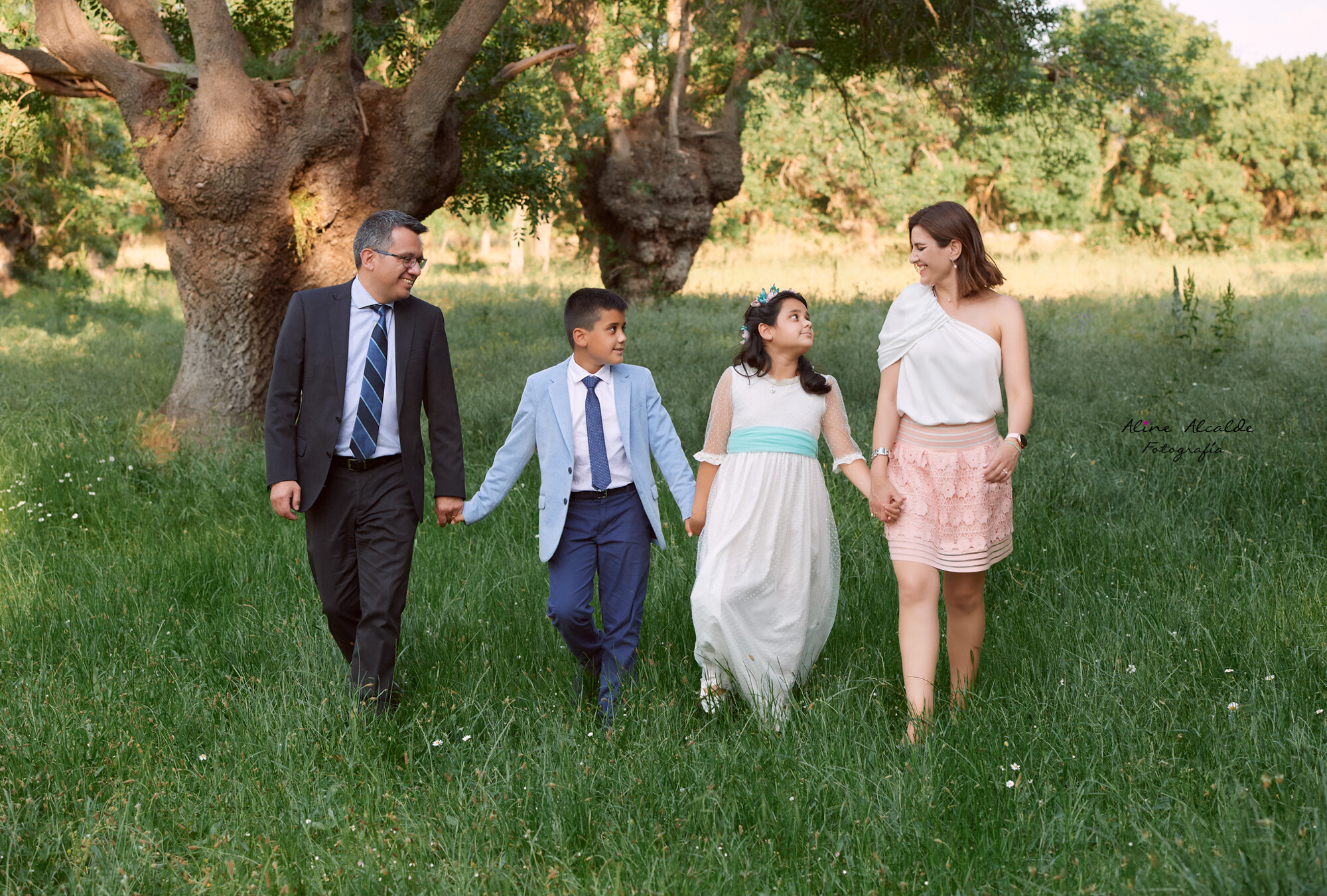 Aline Alcalde fotografía - familiaandandoencampo.jpg