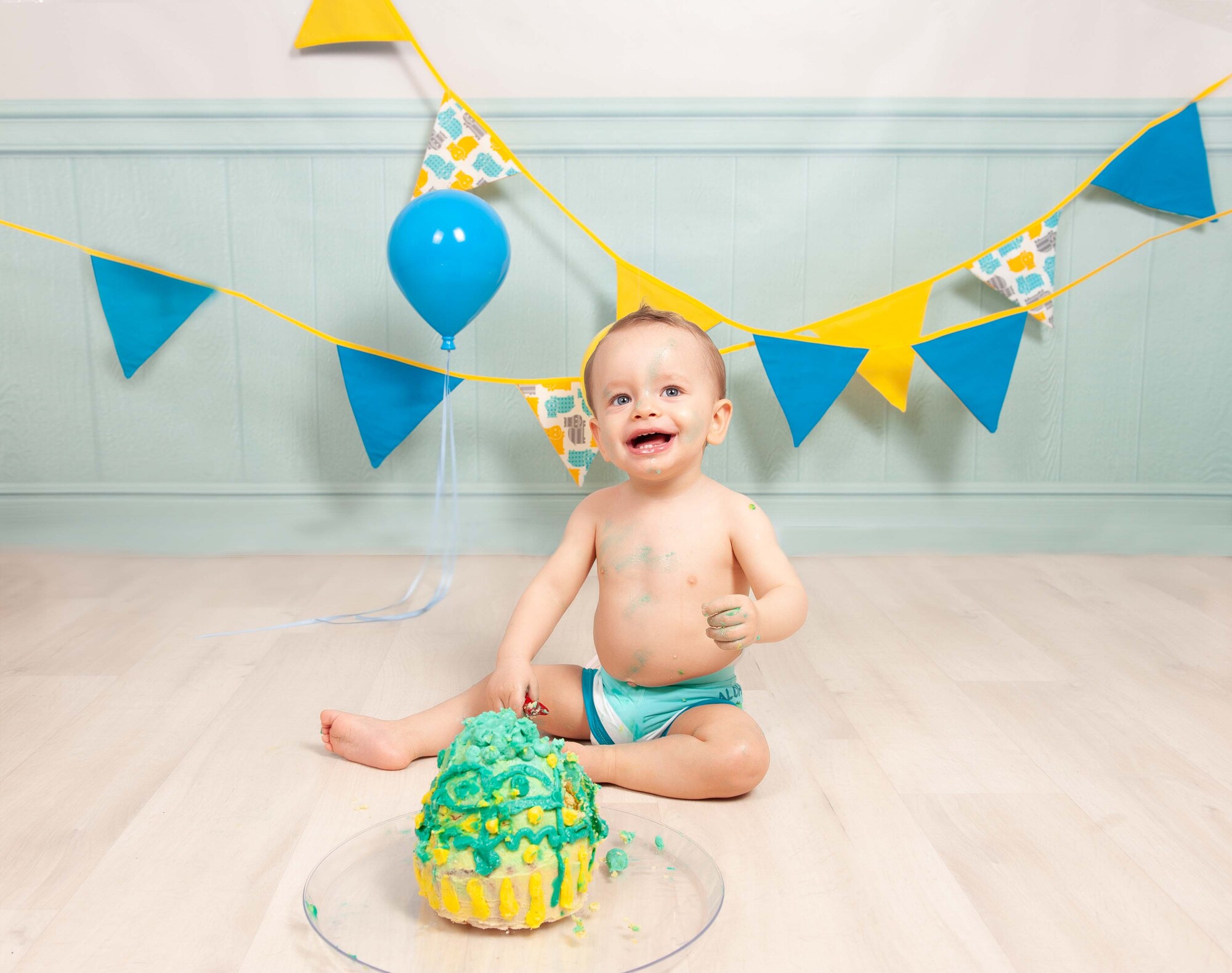 Aline Alcalde Fotografía - nino-cake-smash3.jpg